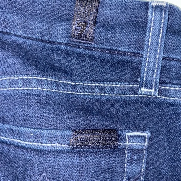 7 For All Mankind A-Pocket Jeans - Picture 7 of 9